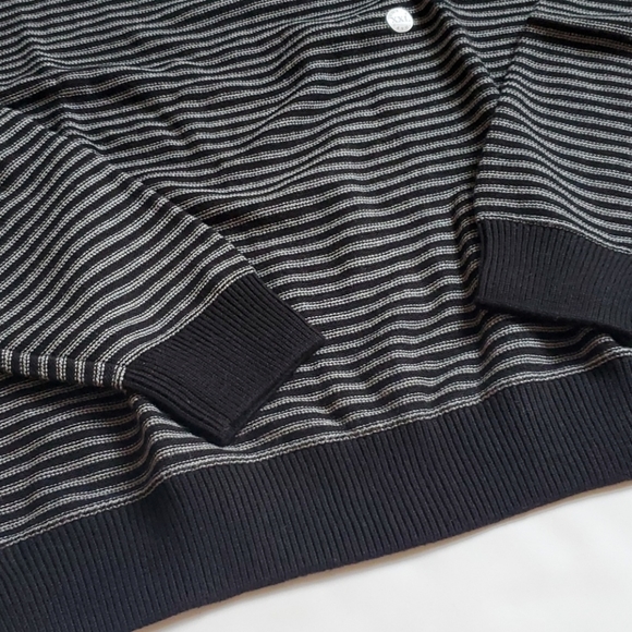 Chaps Men's Classic Fit Crewneck Sweater - Picture 4 of 6